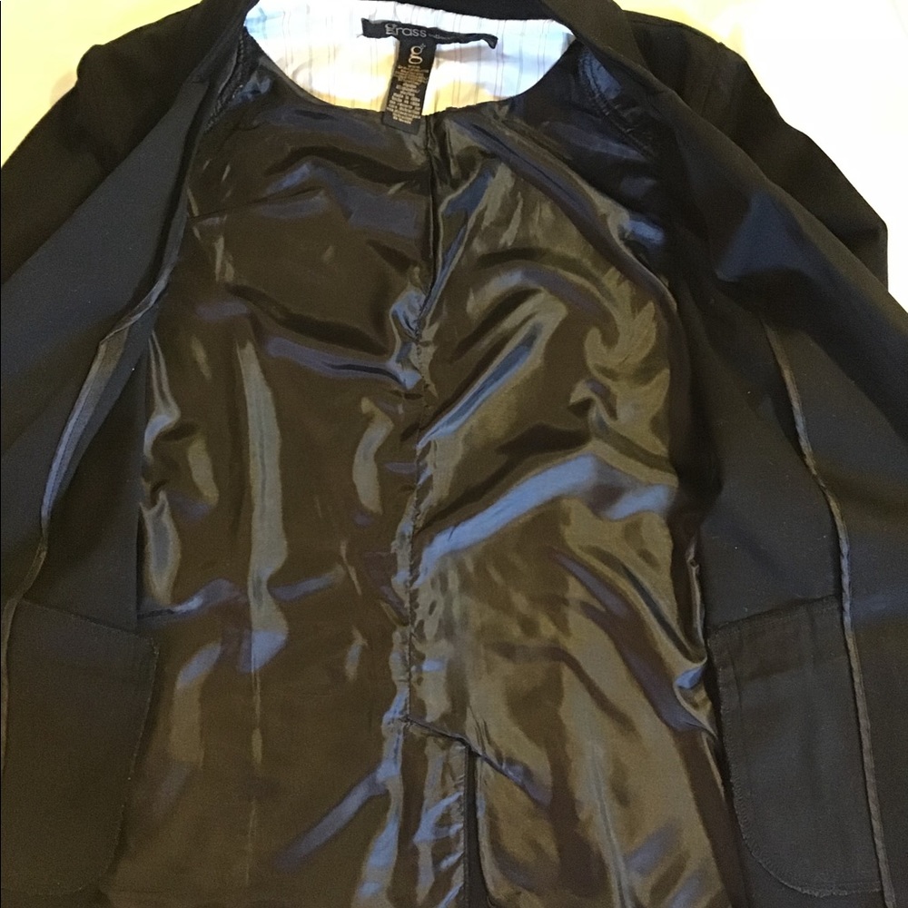 Blazer - Picture 5 of 8